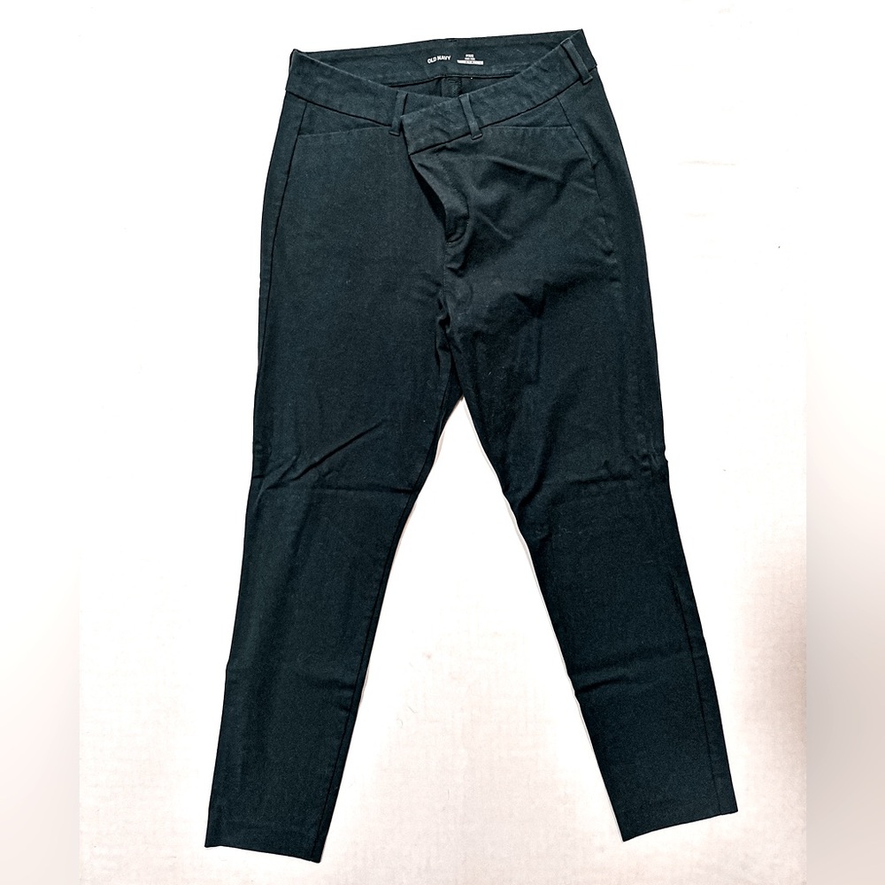 Old Navy Pixie High Rise Pant with Secret-Slim Pockets in Navy Blue (6)